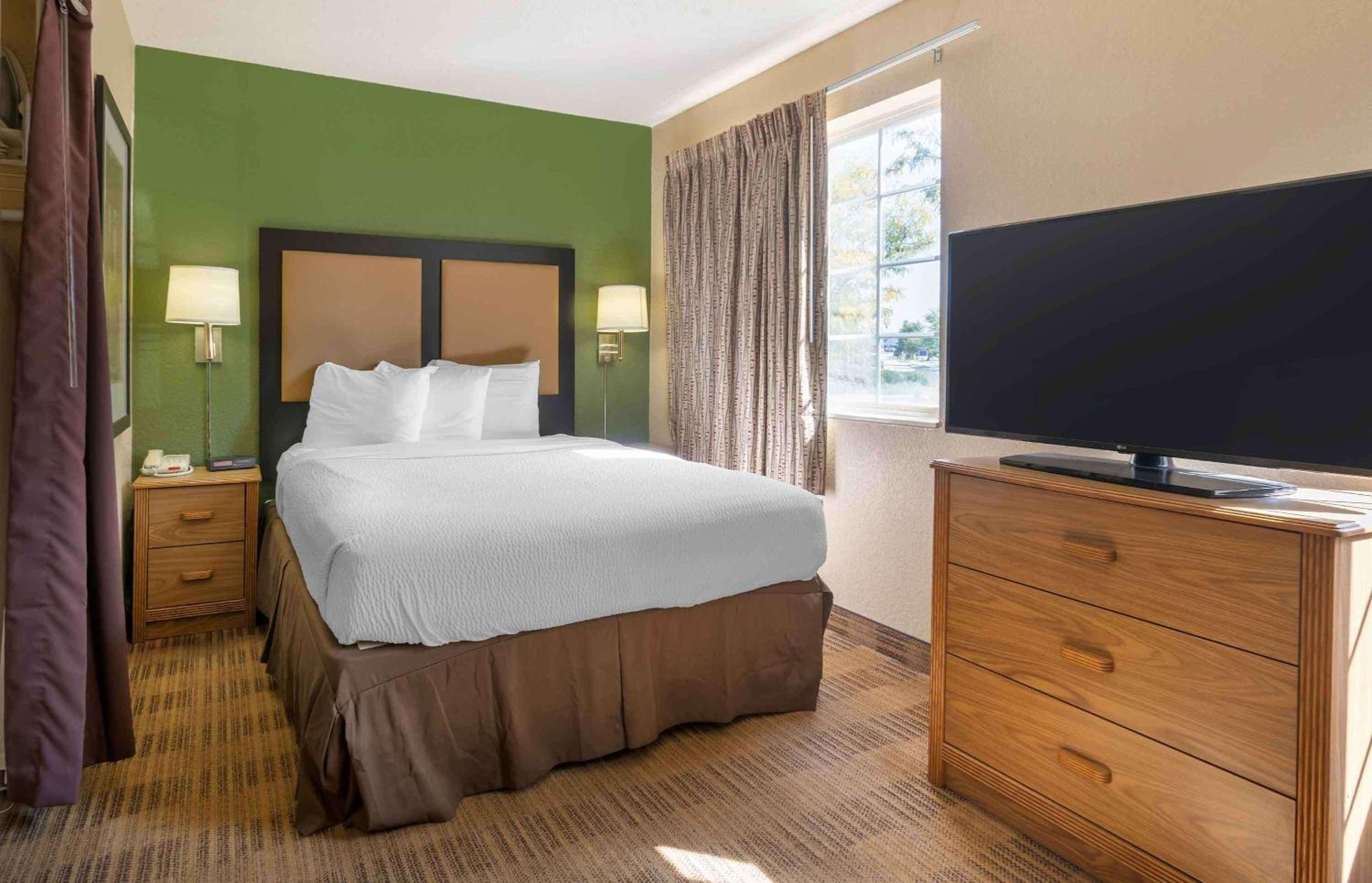 Extended Stay America Suites - Louisville - Alliant Avenue Exterior foto